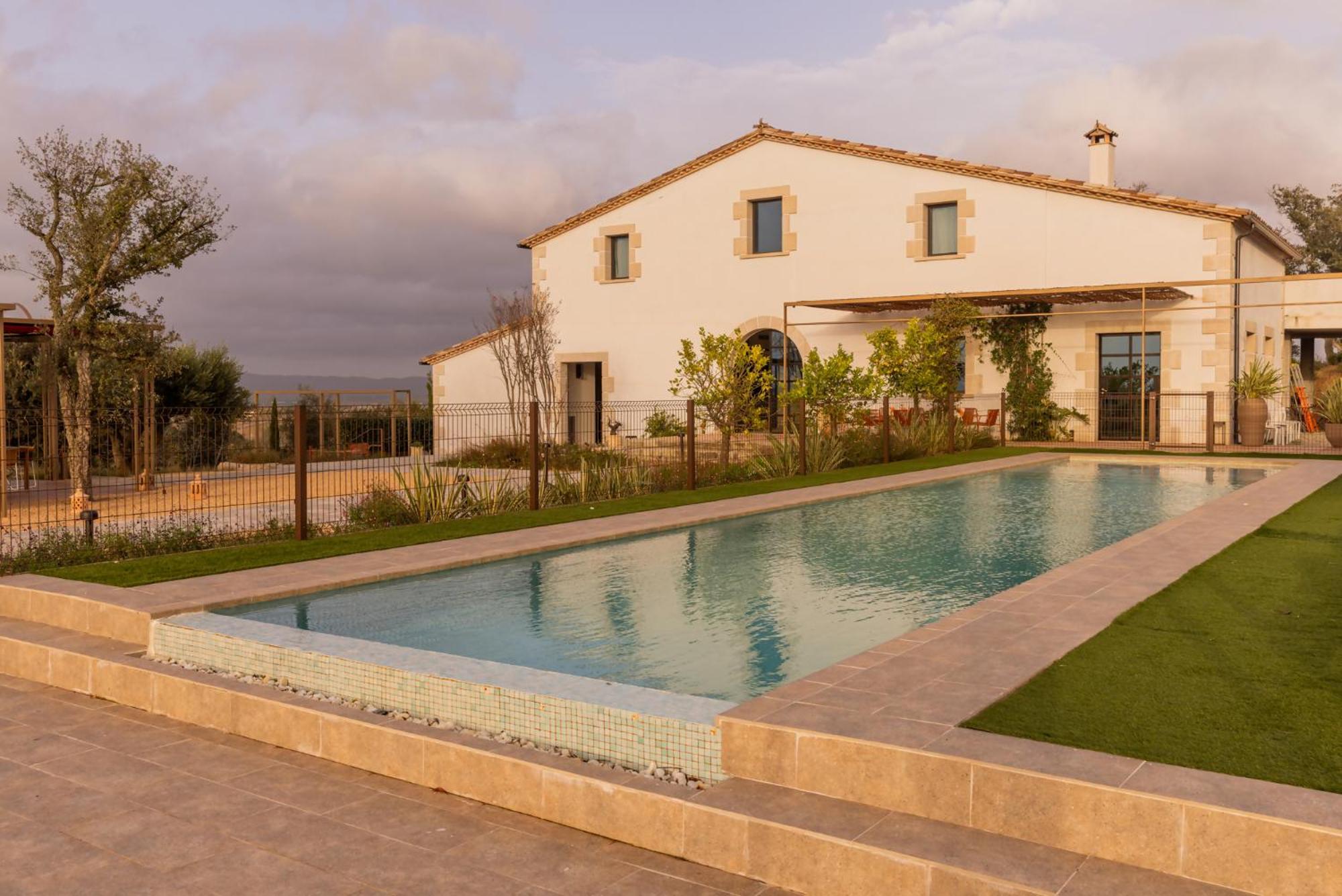 Can Bufi Espectacular Casa Con Piscina Interior Льягостера Экстерьер фото